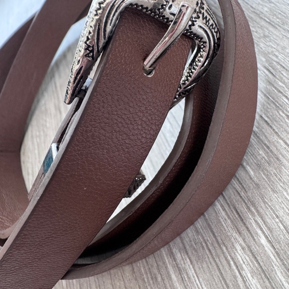Simons Dark Brown Belt with Textured Silver Buckle Size 3X or XXXL - Picture 4 of 5